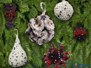 Weihnachtszauber aus Wolle und Pailletten