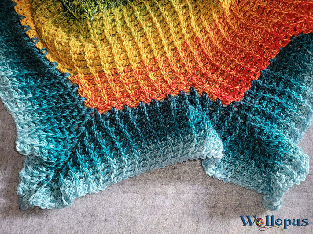 Tuch Hibiskusblüte, tunesisch gehäkelt – Bild 4